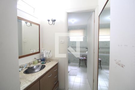 Casa à venda com 3 quartos, 240m² em Planalto Paulista, São Paulo