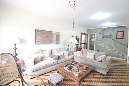 Casa à venda com 3 quartos, 240m² em Planalto Paulista, São Paulo