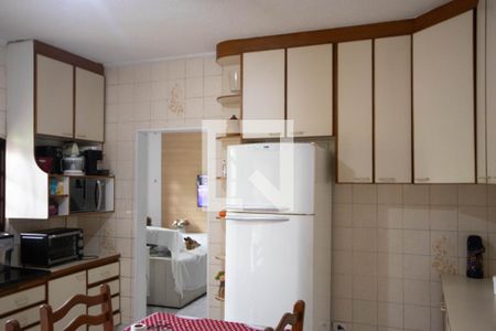 Cozinha 2 de casa à venda com 6 quartos, 147m² em Vila Nilo, São Paulo