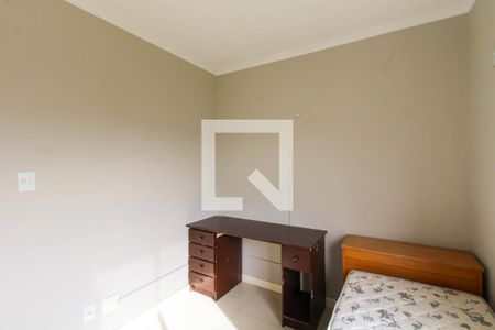 Quarto 1 de apartamento à venda com 2 quartos, 67m² em Marechal Rondon, Canoas