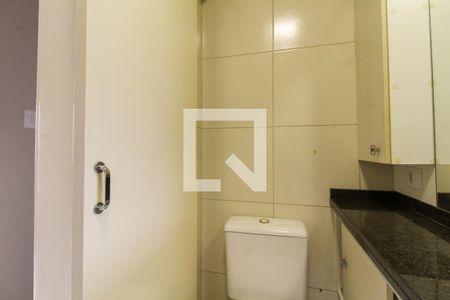 Banheiro de apartamento à venda com 2 quartos, 67m² em Marechal Rondon, Canoas