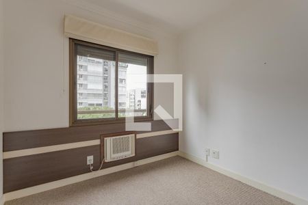 Quarto de apartamento à venda com 2 quartos, 83m² em Auxiliadora, Porto Alegre