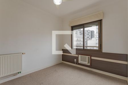 Quarto de apartamento à venda com 2 quartos, 83m² em Auxiliadora, Porto Alegre