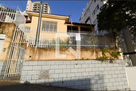 Fachada de casa à venda com 3 quartos, 290m² em Serra, Belo Horizonte