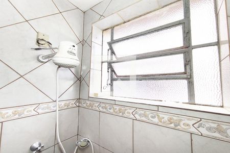 Banheiro de apartamento para alugar com 2 quartos, 60m² em Rio Branco, São Leopoldo