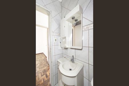 Banheiro de apartamento para alugar com 2 quartos, 60m² em Rio Branco, São Leopoldo