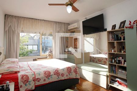 Quarto 1 de apartamento para alugar com 3 quartos, 127m² em Floresta, Porto Alegre