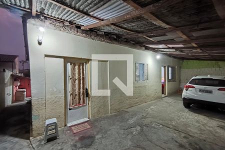 Quintal - Garagem de casa à venda com 4 quartos, 300m² em Jardim das Bandeiras, Campinas