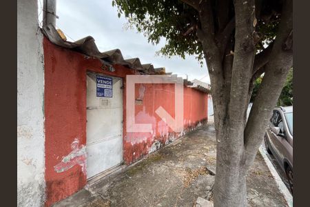 Fachada e plaquinha de casa à venda com 4 quartos, 160m² em Vila Sao Francisco, São Paulo