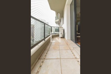 Varanda de apartamento à venda com 3 quartos, 176m² em Indianópolis, São Paulo