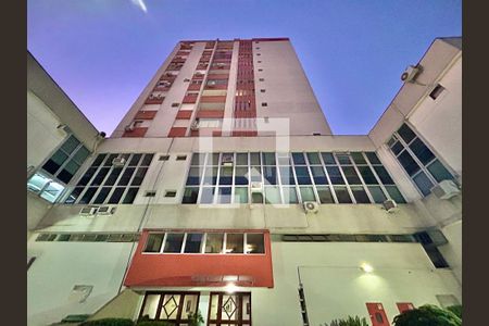 Fachada de apartamento à venda com 2 quartos, 71m² em Floresta, Porto Alegre