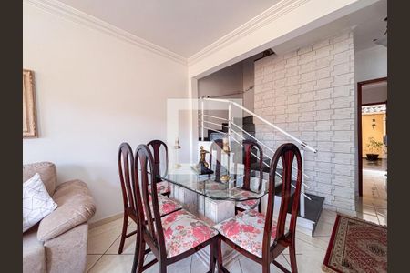 Casa à venda com 2 quartos, 80m² em Chora Menino, São Paulo