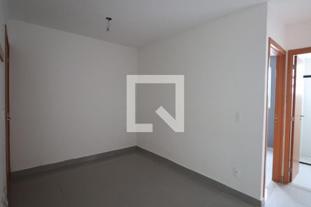 Sala de apartamento à venda com 2 quartos, 35m² em Mato Grande, Canoas