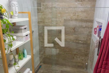 Banheiro de apartamento à venda com 3 quartos, 84m² em Jardim Umuarama, São Paulo