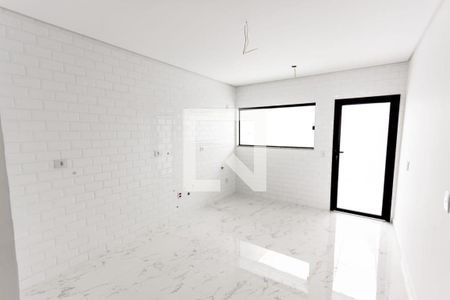 Casa à venda com 3 quartos, 110m² em Jardim Avelino, São Paulo