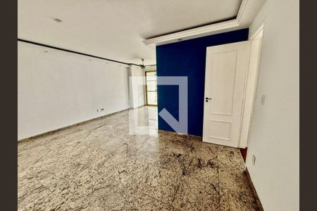 Apartamento à venda com 3 quartos, 140m² em Icaraí, Niterói