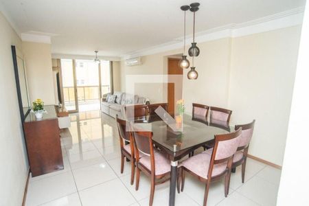 Apartamento à venda com 3 quartos, 115m² em Icaraí, Niterói