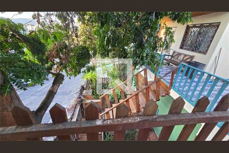 Casa à venda com 4 quartos, 162m² em Vila Pereira Cerca, São Paulo