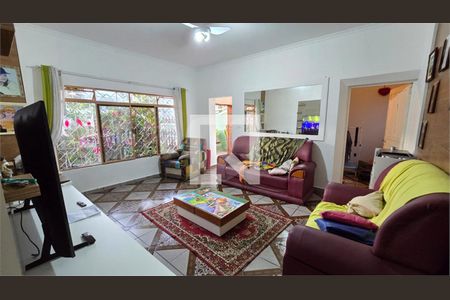 Casa à venda com 4 quartos, 162m² em Vila Pereira Cerca, São Paulo