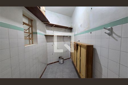 Casa à venda com 4 quartos, 162m² em Vila Pereira Cerca, São Paulo