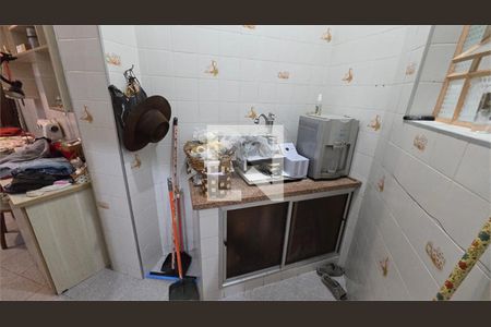 Casa à venda com 4 quartos, 162m² em Vila Pereira Cerca, São Paulo