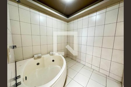 Casa à venda com 3 quartos, 236m² em Itaipu, Niterói