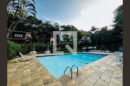Casa à venda com 3 quartos, 236m² em Itaipu, Niterói