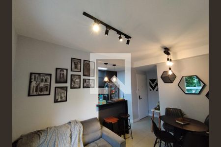 Sala de apartamento para alugar com 1 quarto, 42m² em Cambuci, São Paulo