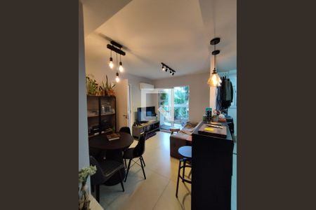 Sala de apartamento para alugar com 1 quarto, 42m² em Cambuci, São Paulo