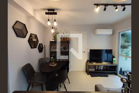 Sala de apartamento para alugar com 1 quarto, 42m² em Cambuci, São Paulo