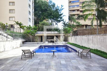 Piscina de apartamento à venda com 3 quartos, 238m² em Real Parque, São Paulo