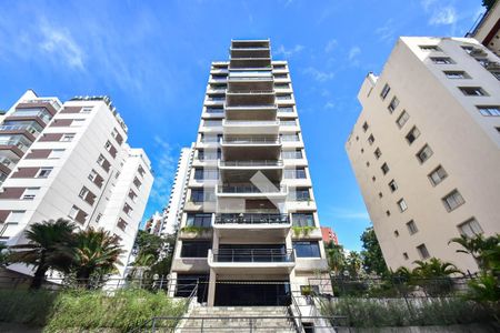 Fachada de apartamento à venda com 3 quartos, 238m² em Real Parque, São Paulo