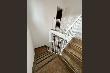 Foto 23 de casa à venda com 5 quartos, 300m² em Vila Gumercindo, São Paulo