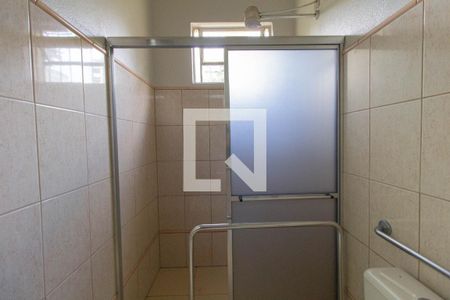 Banheiro de casa para alugar com 2 quartos, 91m² em Centro, São Leopoldo