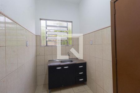 Cozinha e Área de Serviço de casa para alugar com 2 quartos, 91m² em Centro, São Leopoldo