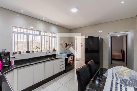 Cozinha de casa à venda com 2 quartos, 90m² em Vila Sao Francisco (zona Leste), São Paulo