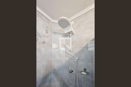 Banheiro da suíte 2 de apartamento para alugar com 3 quartos, 130m² em Balneario Cidade Atlantica, Guarujá