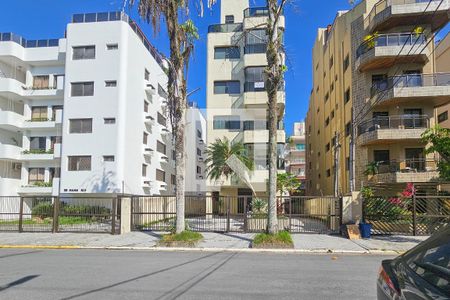 Fachada de apartamento para alugar com 3 quartos, 130m² em Balneario Cidade Atlantica, Guarujá