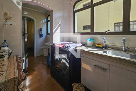 Cozinha de apartamento para alugar com 3 quartos, 130m² em Balneario Cidade Atlantica, Guarujá