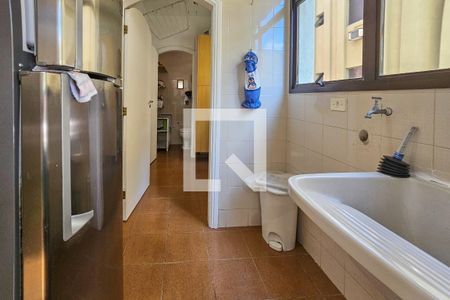 Área de serviço de apartamento para alugar com 3 quartos, 130m² em Balneario Cidade Atlantica, Guarujá