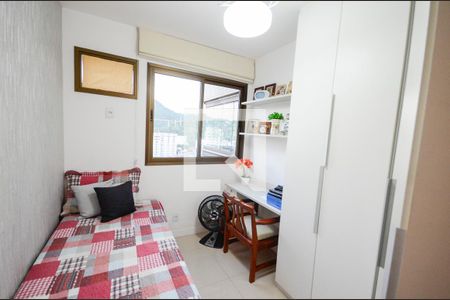 Quarto de apartamento à venda com 2 quartos, 68m² em Tijuca, Rio de Janeiro