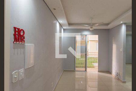 Sala de apartamento à venda com 2 quartos, 50m² em Vila Marieta, Campinas