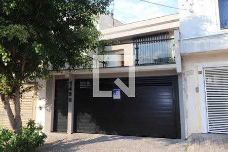 Fachada de casa à venda com 3 quartos, 300m² em Vila Formosa, São Paulo