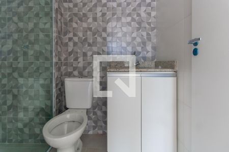 Banheiro de apartamento à venda com 2 quartos, 48m² em Vila Zelina, São Paulo