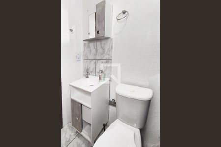Banheiro de apartamento para alugar com 2 quartos, 58m² em São Miguel, São Leopoldo
