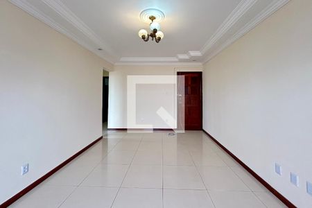Sala de apartamento para alugar com 2 quartos, 90m² em Acupe, Salvador