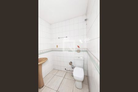 Banheiro de apartamento para alugar com 2 quartos, 60m² em Rio Branco, São Leopoldo