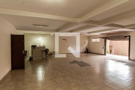 Garagem de casa à venda com 4 quartos, 375m² em Jardim Guapira, São Paulo