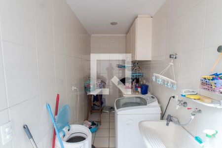 Área de Serviço e Quintal de casa à venda com 4 quartos, 375m² em Jardim Guapira, São Paulo