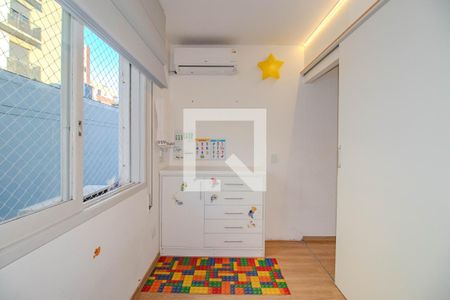 Quarto 1 de apartamento à venda com 2 quartos, 61m² em Petrópolis, Porto Alegre